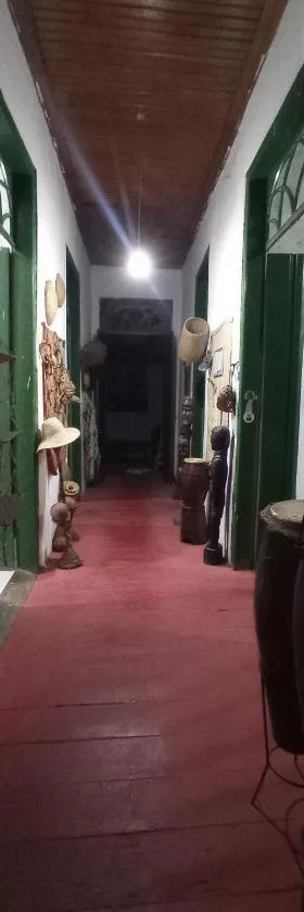 Muleki é Tu - Alojamento Cultural da Capoeira e das Artes，位于卡舒埃拉的酒店