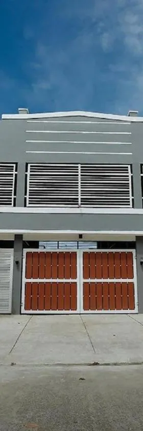 LJENJ Apartelle near Clark Airport，位于Mabalacat的酒店