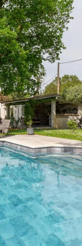 Vacances révées au Pin Parasol，位于勒托尔的酒店