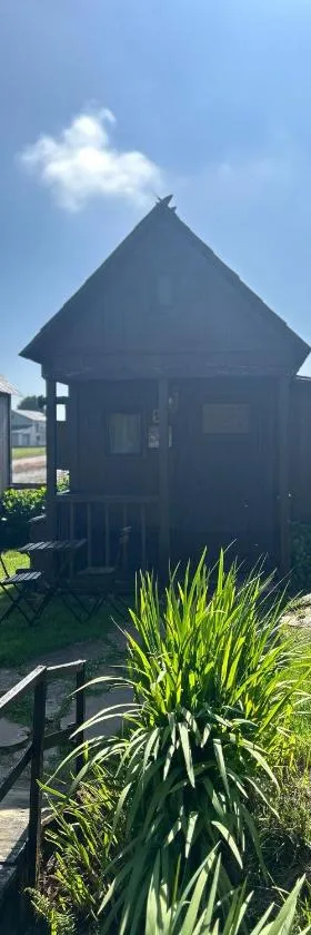 CAMPING A GRANDELLA，位于El Franco的酒店