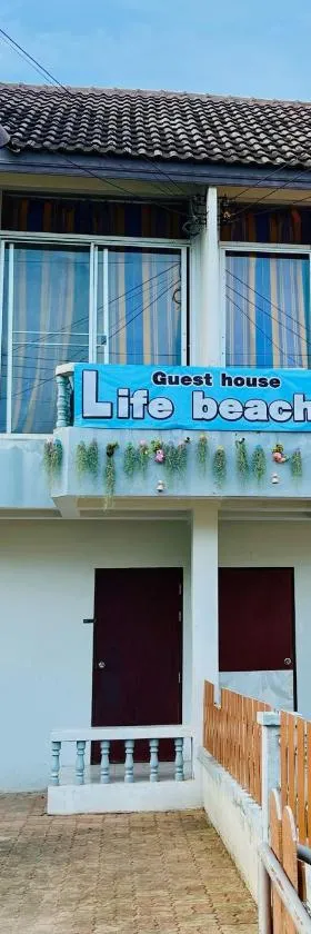 life beach 1，位于跋麒的酒店