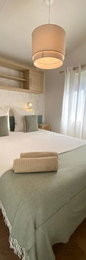 Bungalow Camping Parc Montana，位于加桑的酒店