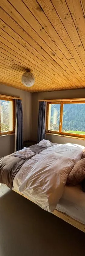 Familiehotel La Randulina，位于Ramosch的酒店