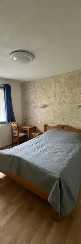 Le mas relais du Beaumont，位于La Salle-en-Beaumont的酒店