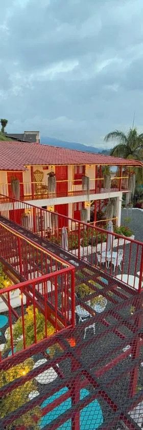 Hotel Balcón del Cielo，位于Frailes的酒店