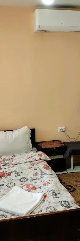 Guest House Emiliya，位于Ovchartsi的酒店