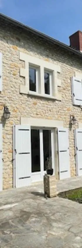 Gite Chez Krol，位于Bonnes的酒店