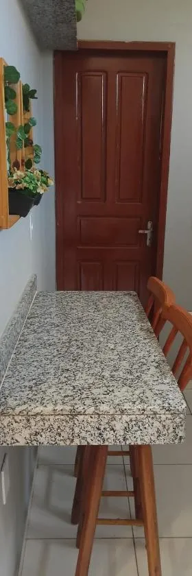 Casa de hospedagem，位于Floriano的酒店