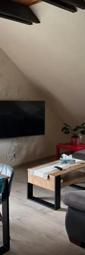Apartament Natura - Dolina Baryczy，位于Krośnice的酒店