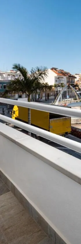 Capricho Torre del mar，位于托雷德尔马尔的酒店