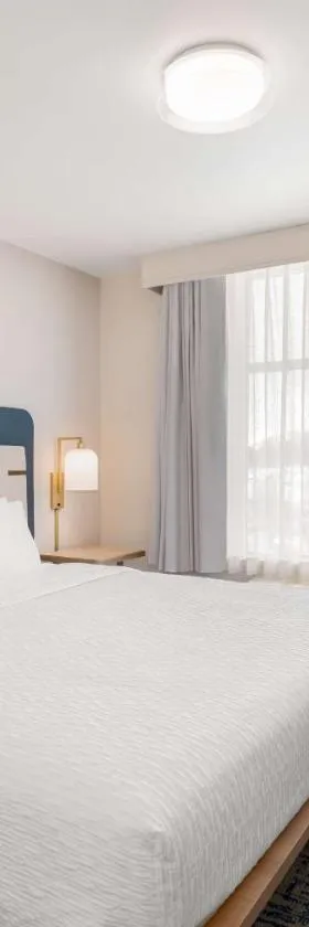 Homewood Suites By Hilton Thornton Denver，位于桑顿的酒店
