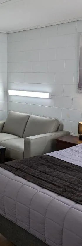 Morwell Parkside Motel，位于莫韦尔的酒店
