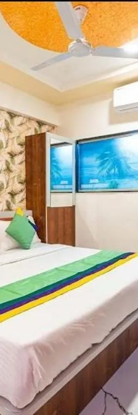 Agy Hotels，位于浦那的酒店