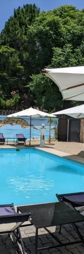 Hôtel Les 12 Collines, Ivato Aéroport，位于Ambohijanahary的酒店