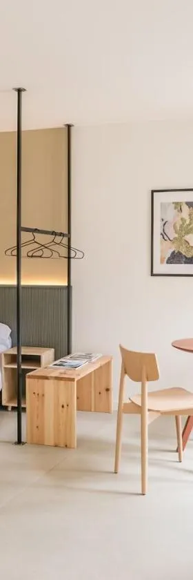 Hopsters Boutique Suites，位于贝萨卢的酒店