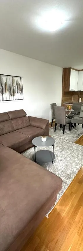 Apartman River - stan na dan Gradiška，位于格拉迪什卡的酒店