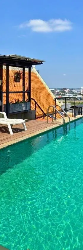 LCS Hotel & Apartment，位于金边的酒店