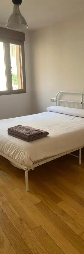 Excelente piso Zarzamora，位于莫利纳德亚拉贡的酒店