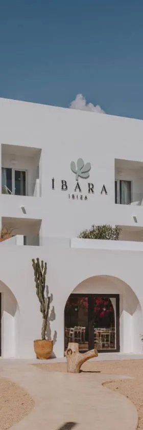 Ibara Ibiza Hotel Boutique，位于埃斯卡纳的酒店