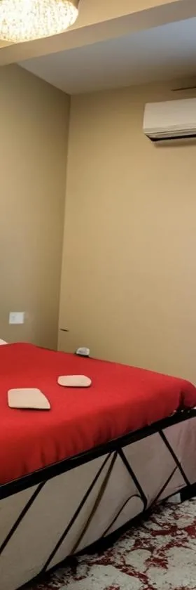 BYB Boutique hotel，位于坦贾武尔的酒店