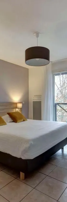 Comfort Aparthotel Divonne L'Orée du Parc，位于迪沃讷莱班的酒店