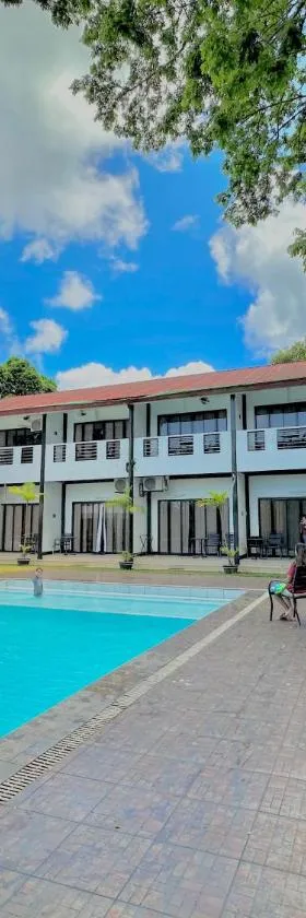 Fernando's Hotel，位于Sorsogon的酒店