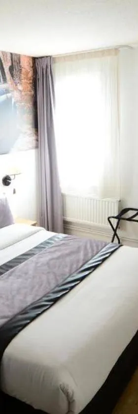 Logis Cris Hôtel et Restaurant, Lyon Sud-Est，位于科尔巴斯的酒店