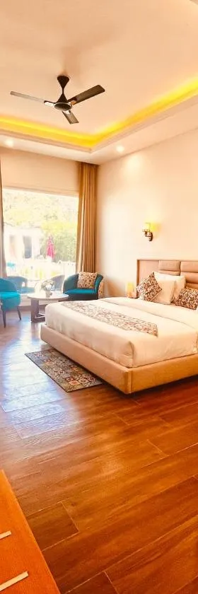 The Woods Farmhouse Resort, Jim Corbett - A beautiful wellness resort in the lap of nature，位于兰纳加的酒店