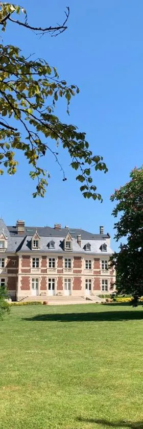 Château du Mont de Guny，位于Guny的酒店