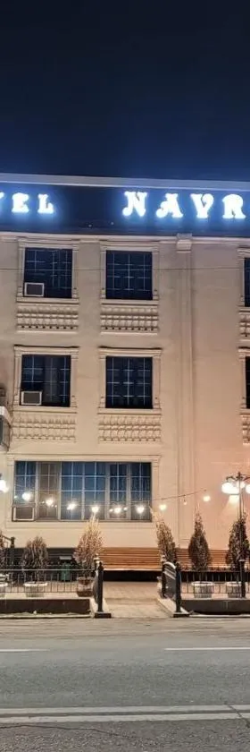 HOTEL NAVRUZ，位于乌尔根奇的酒店