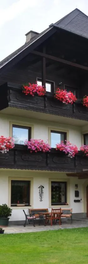 Pension Kreischberg Mayer，位于穆劳附近圣洛伦岑的酒店