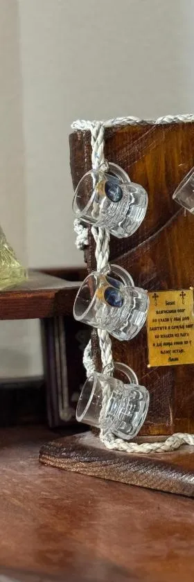 Kuća ispod Rajca，位于Slavkovica的酒店