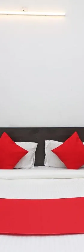 Hotel O Mid Town Ojus Tower，位于鲁德拉普尔的酒店