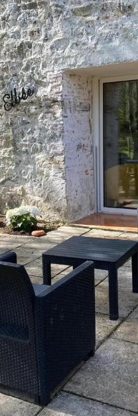Les rives du Lay gîte Elbée，位于Le Boupère的酒店