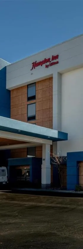 Hampton Inn Newport News-Yorktown，位于纽波特纽斯的酒店
