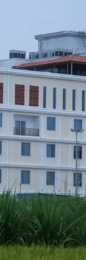 Leaf Hotel，位于蒂鲁瓦纳马莱的酒店