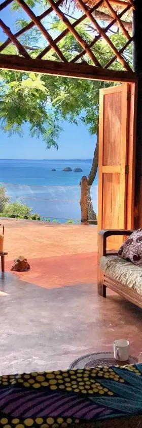 Makako Lodge，位于Ampangorinana的酒店