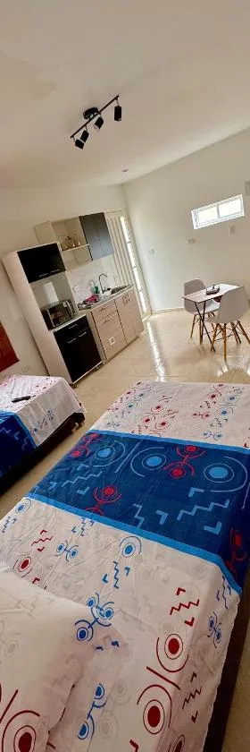 Apartaestudio Hogar de Laura，位于Roldanillo的酒店