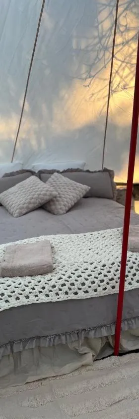 Elämyksellinen majoitus glamping-teltassa，位于科科拉的酒店
