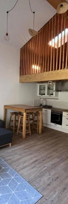 Appartement cosy，位于Naujac-sur-Mer的酒店