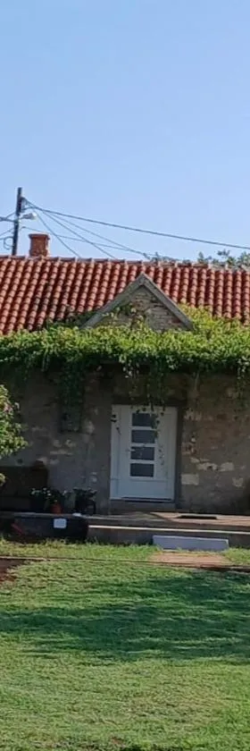 Zavičajna kuća Šakota - Kozice，位于Stolac的酒店