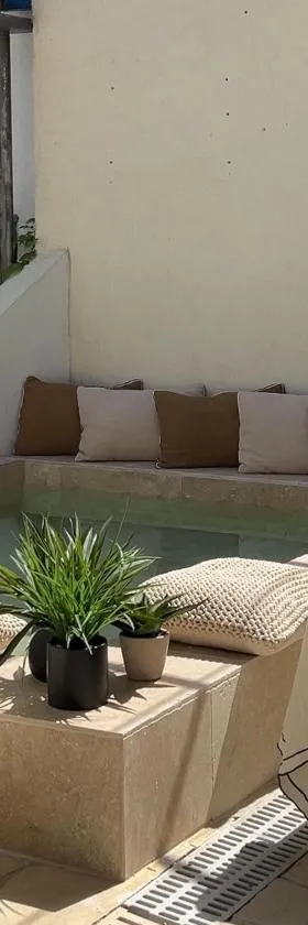 Hôtel L'Escale Au Soleil，位于圣艾格夫的酒店