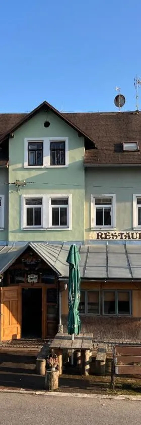 Penzion Fajn Klub，位于Dolní Poustevna的酒店