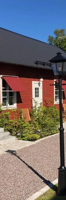 Gårdshuset Orrefors，位于Orrefors的酒店