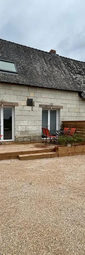 les deux tilleuls，位于Les Rosiers-sur-Loire的酒店