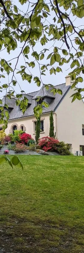 Campagne à la Ville，位于蓬蒂维的酒店