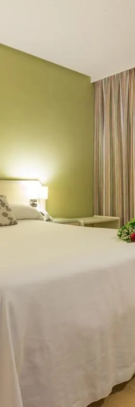 Hotel Platería，位于埃希哈的酒店