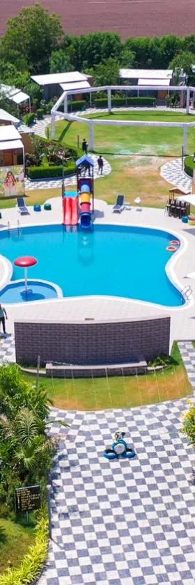 SKD RESORT AND CLUB，位于Barvāla的酒店