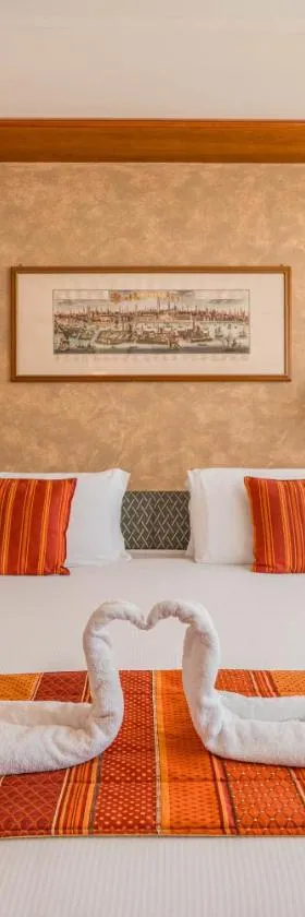 Crystal Hotel Varese，位于瓦雷泽的酒店