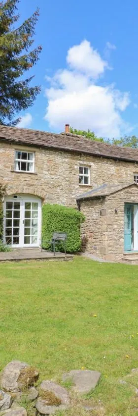Farrier's Cottage，位于塞德伯的酒店